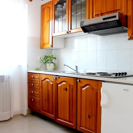 Apartamento Cavae Romanae