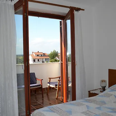 Apartmán Cavae Romanae *
